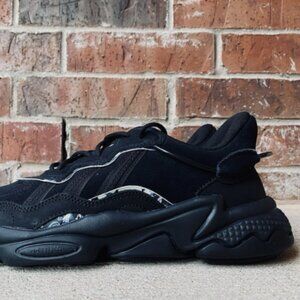 Adidas Ozweego Core Black Floral Edges Women’s New Authentic "MULTIPLE SIZE"